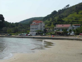 Apartment in Supetarska Draga 17860